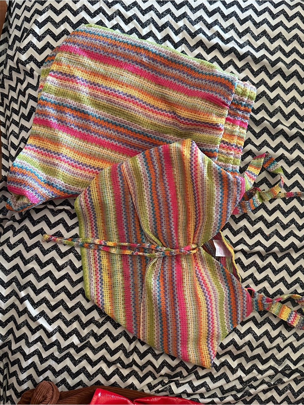 2 piece stripped set
